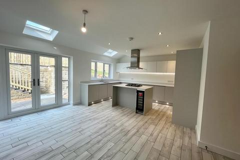 4 bedroom detached house for sale, Rotherham S62