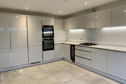 4 bedroom detached house for sale, Rotherham S62