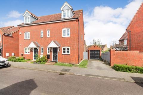 3 bedroom semi-detached house for sale, Pedley Way, Bedford MK41