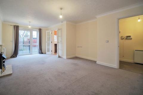 2 bedroom flat for sale, Salisbury Street, Fordingbridge SP6