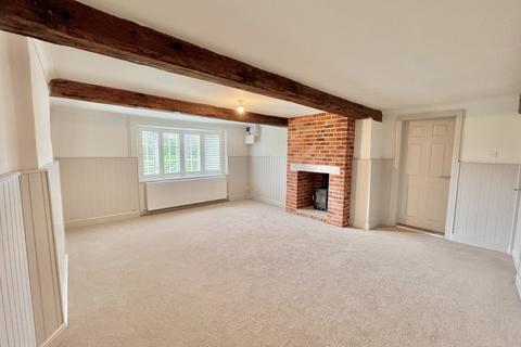 3 bedroom cottage to rent, Town Street, Westborough, Newark