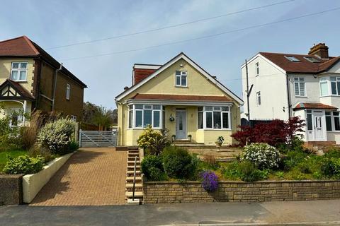 4 bedroom detached bungalow for sale, Broomstick Hall Road, Waltham Abbey