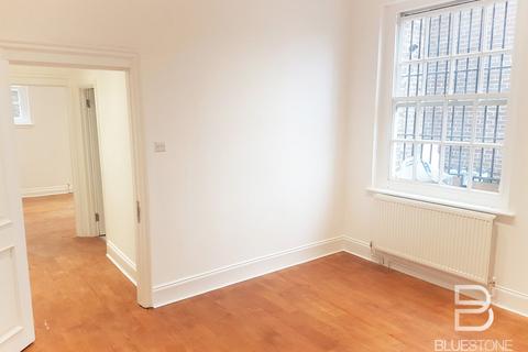 3 bedroom apartment to rent, South End, Croydon