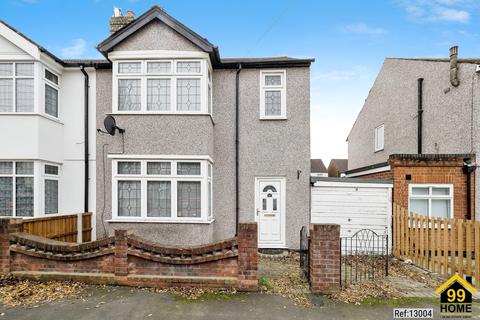 3 bedroom semi-detached house to rent, Knighton Road, Romford, Greater London, RM7