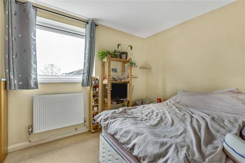 18 Flanders Crescent, London, SW17 9JA