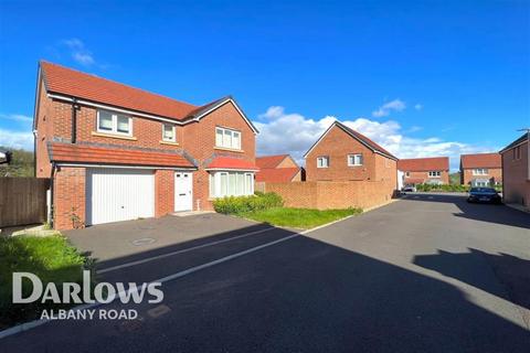 4 bedroom detached house to rent, Heol Bennett, Old St. Mellons