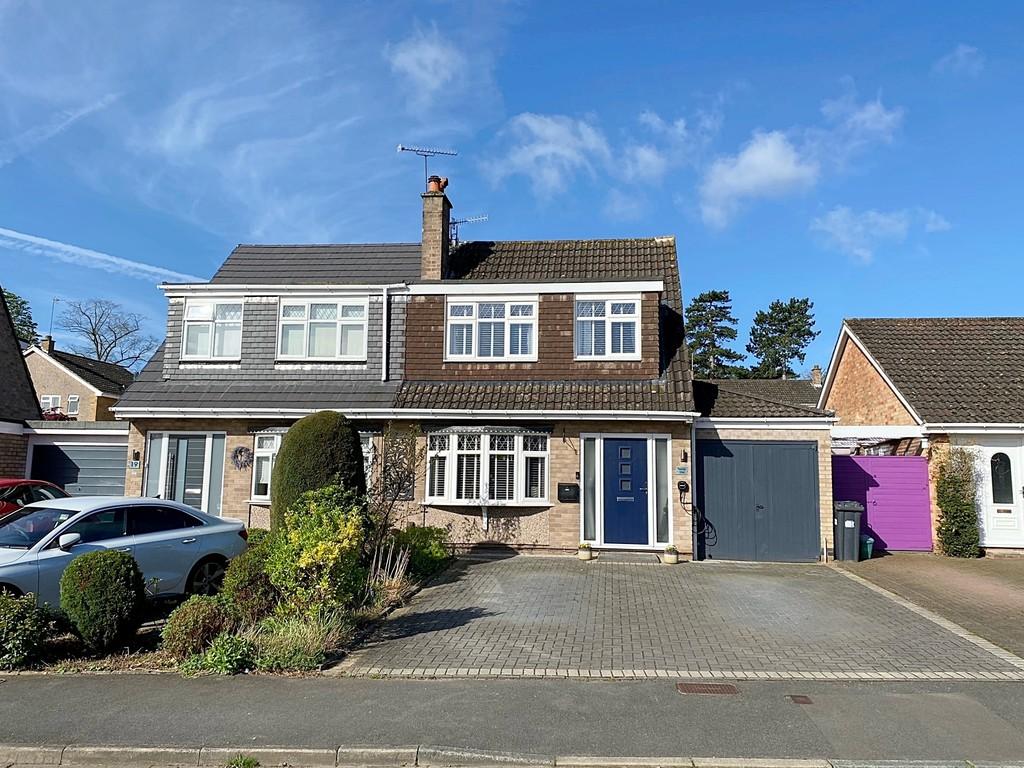 Beech Drive, Kenilworth 3 bed semidetached house for sale £425,000