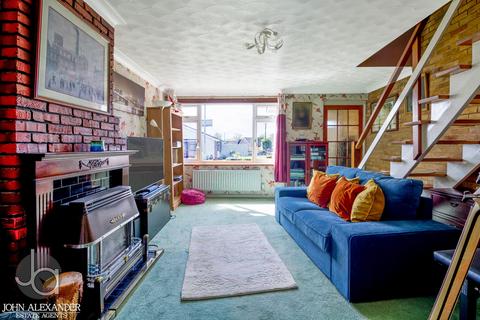 2 bedroom terraced house for sale, Heycroft Way, Tiptree