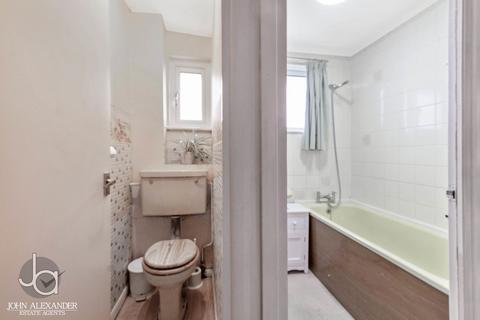 20 Abraham Drive, Silver End, Witham, CM8 3SP