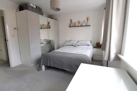 51 Hare Meadow, Great Barford, Bedford, MK44 3ES