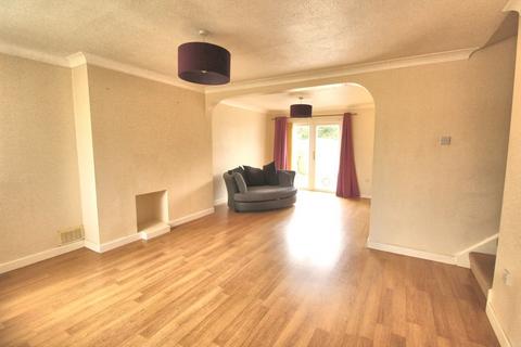 3 bedroom end of terrace house for sale, Elizabeth Way Gamlingay