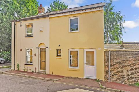 2 bedroom end of terrace house for sale, Woollett Street, Maidstone, Kent