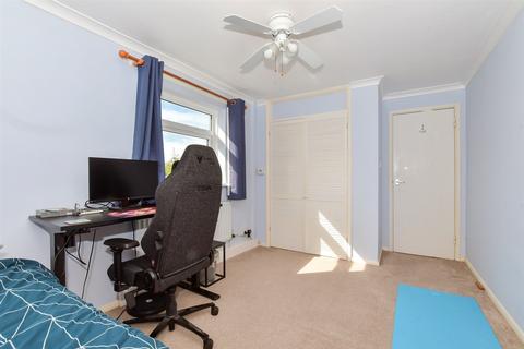 2 bedroom flat for sale, Belmont Place, Ashford, Kent
