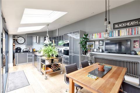 13 Reynolds Place, London, SE3 8SX