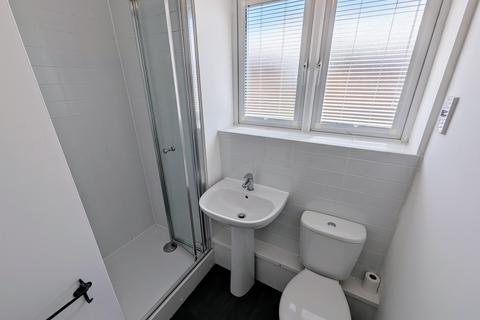 1 bedroom flat to rent, Aberthaw Place, Newport,