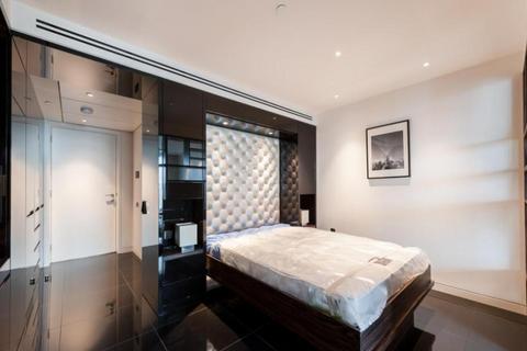 Studio to rent, Moor Lane, Barbican