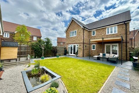 4 bedroom detached house for sale, Sunflower Croft, Upper Caldecote, Bedfordshire, SG18 9FY