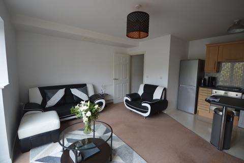 2 bedroom flat to rent, Edward Street, Stocksbridge, Sheffield, S36