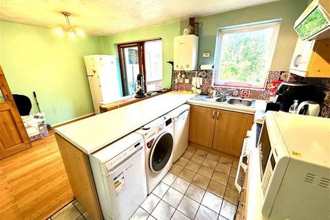 11 Chaffinch Close, Worthing, BN13 2TZ