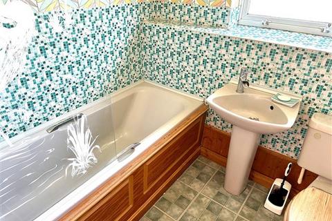 11 Chaffinch Close, Worthing, BN13 2TZ