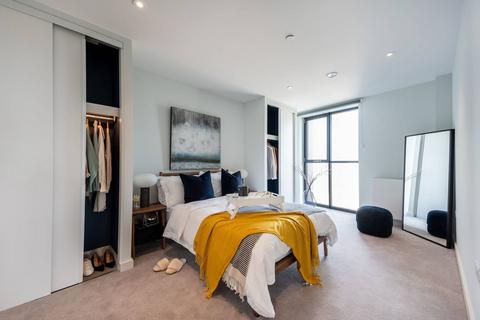 3 bedroom flat to rent, Ten Degrees, Croydon, London, CR0