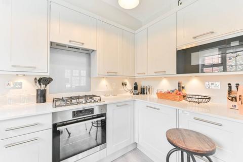 2 bedroom flat to rent, Whiteheads Grove, Chelsea, London, SW3