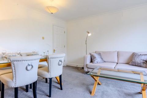 2 bedroom flat to rent, Lexham Gardens, Kensington W8