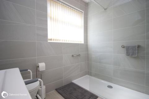 3 bedroom end of terrace house for sale, Lister Road, Margate