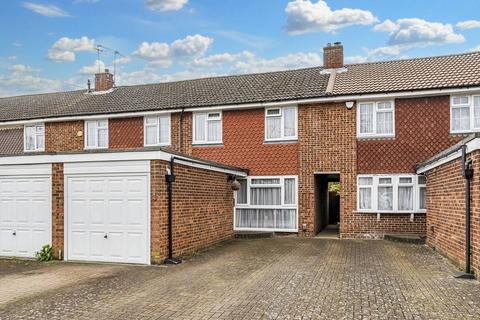 3 bedroom terraced house for sale, Southmead Crescent, Cheshunt EN8