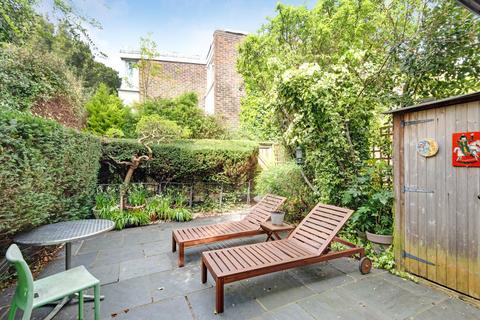 36a Arkwright Road, London, NW3 6BH