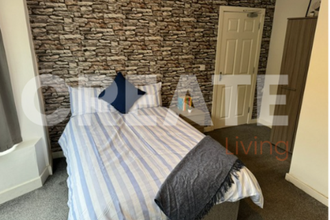 1 bedroom in a house share to rent, HMO Room 1, Broxholme Lane