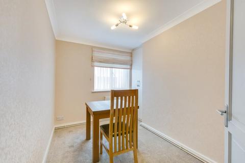 6 Gresswell Close, Sidcup, DA14 4AP