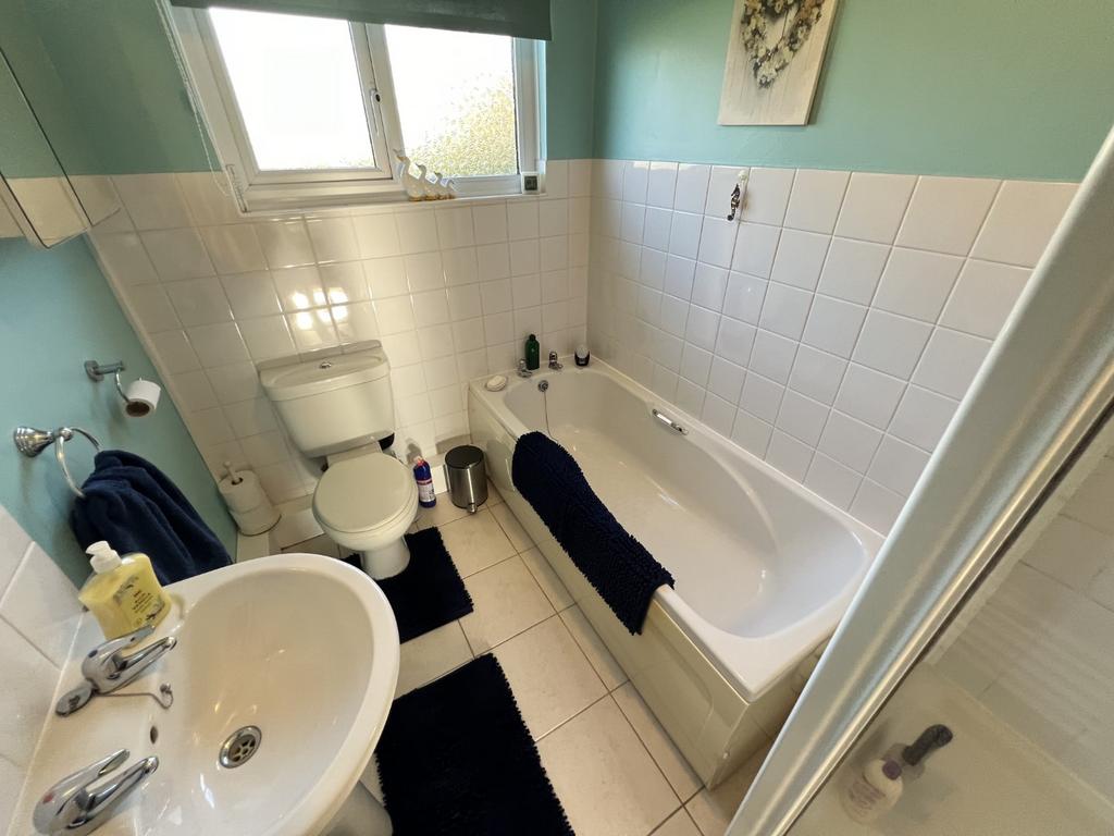 Main Bathroom