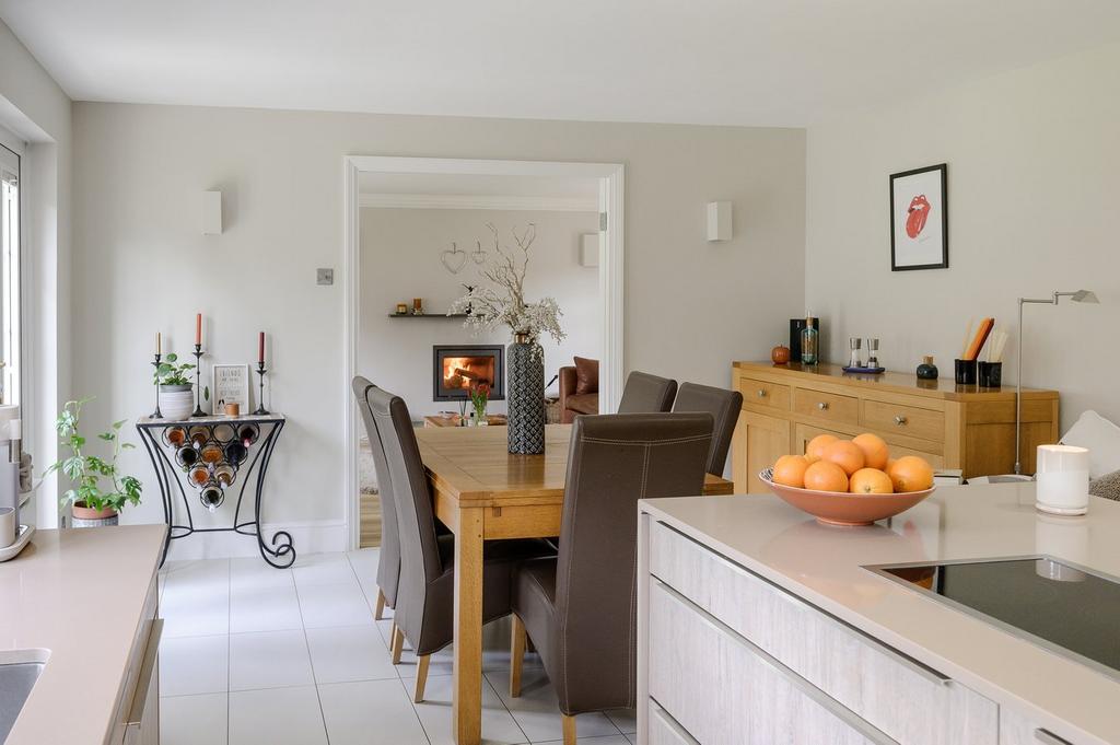 Breakfast Room