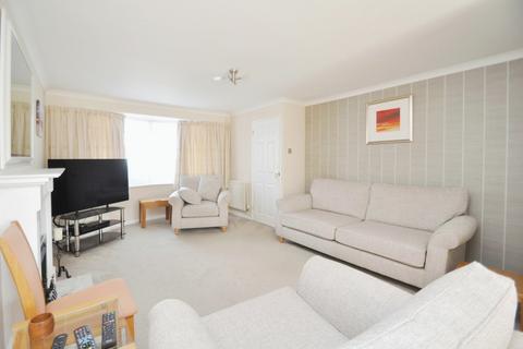 3 bedroom link detached house for sale, Paddock Drive, Chelmsford, CM1