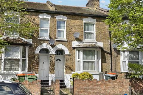 3 bedroom terraced house for sale - West Road, London
