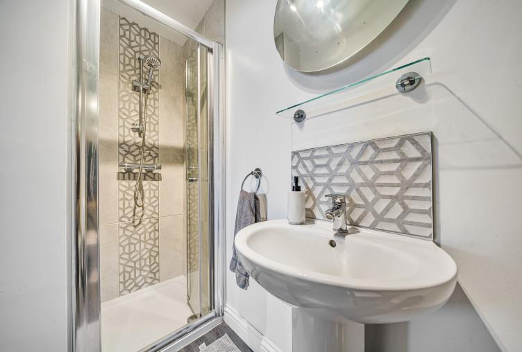 Ensuite