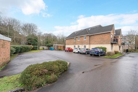 Flat 15, Meadow House Toad Lane, Blackwater, Camberley, GU17 9AH