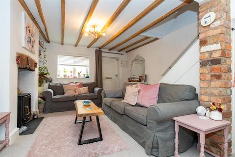 19 Cherry Orchard, Wellesbourne, Warwick, CV35 9NB