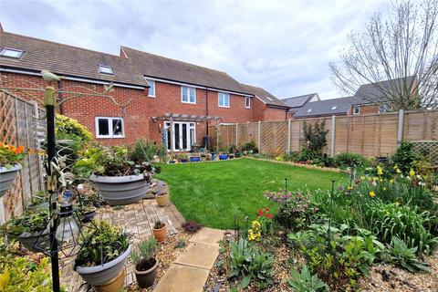 4 bedroom semi-detached house for sale, School Lane, Havant, Hampshire, PO9