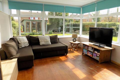 3 bedroom detached house for sale, Moss Close, East Bridgford, Nottingham