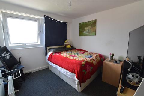 1 bedroom apartment for sale, Burnsall Grange, Armley, Leeds