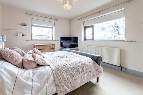 4 bedroom end of terrace house for sale, Ings Crescent, Guiseley, Leeds, West Yorkshire