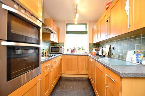 4 bedroom terraced house for sale, Thornhill Street, Calverley, Pudsey, West Yorkshire