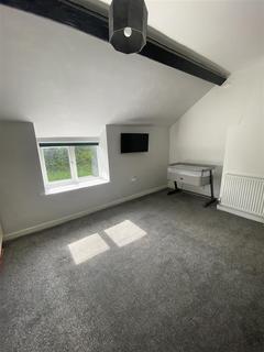 2 bedroom terraced house to rent, Wrexham Road, Marchwiel