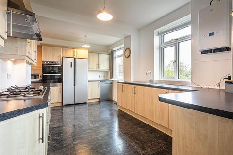 222 Westwick Road, Sheffield, S8 7BZ