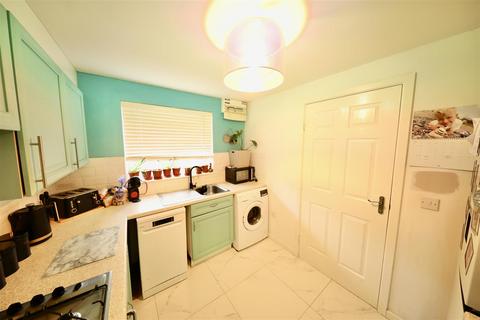 1 Acasta Way, Hull, HU9 5SE