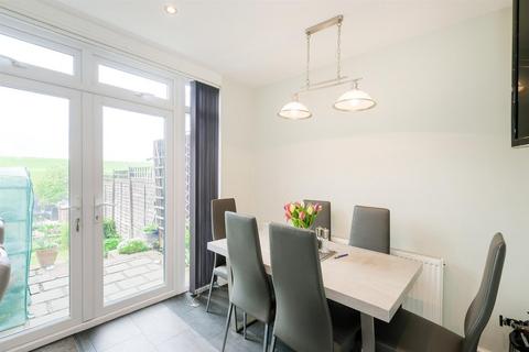 229 Waltham Way, London, E4 8AQ