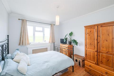 229 Waltham Way, London, E4 8AQ