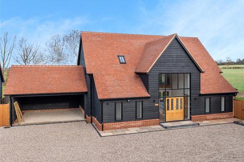 4 bedroom detached house for sale, Cozens Farm, Chelmsford Road, High Ongar, CM5